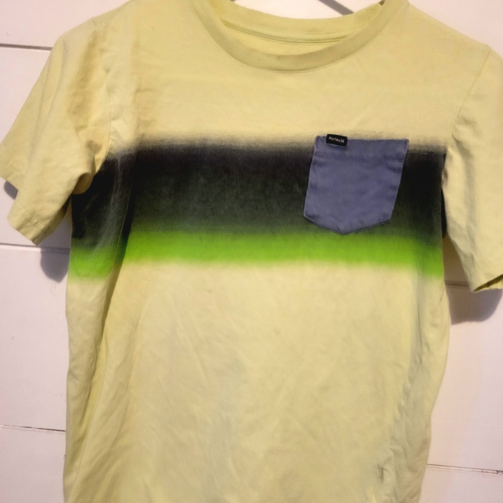Boys Hurley tee, size 12/13.